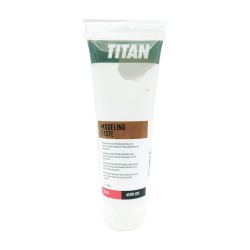 Modeling Paste Acrílic...
